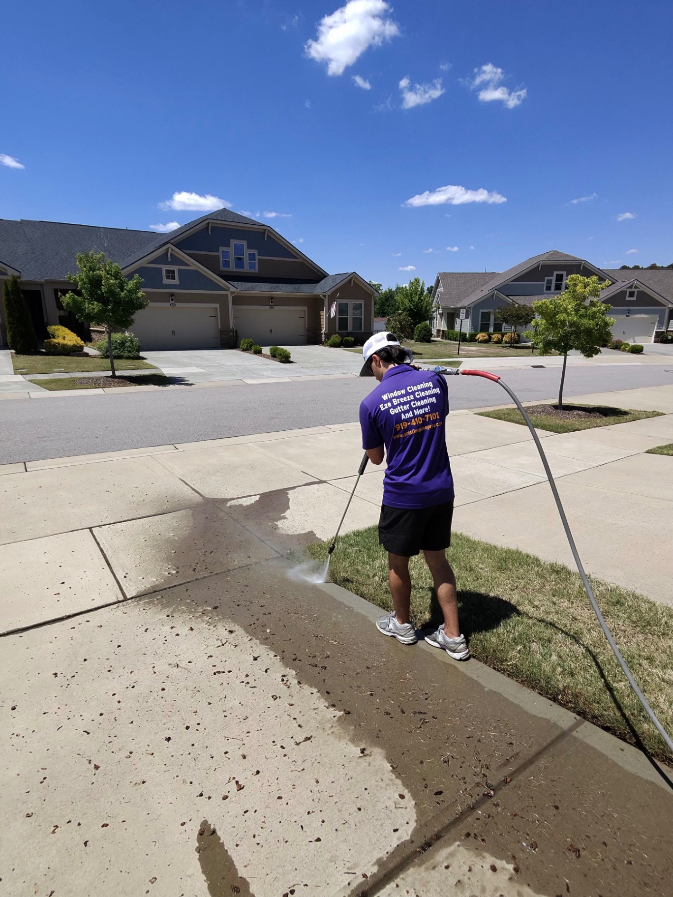 Pressure washing photo 4